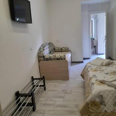 La Dimora Di Rosy 3* Naples