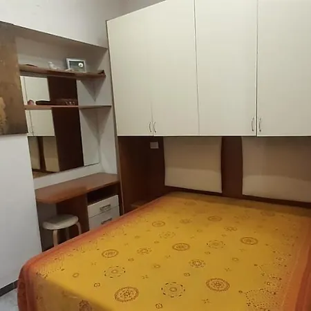 La Dimora Di Rosy 3* Neapol