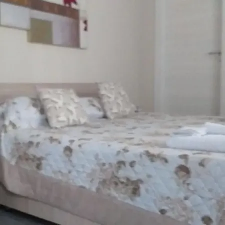 Pensjonat La Dimora Di Rosy Neapol