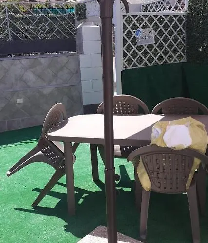 Πανσιόν La Dimora Di Rosy 3*